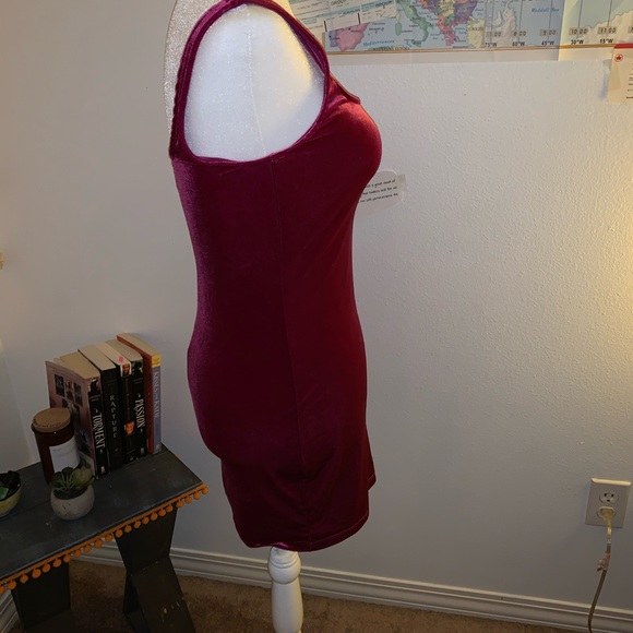 Urban Outfitters Hot Pink Velvet Dress - Picture 4 of 8